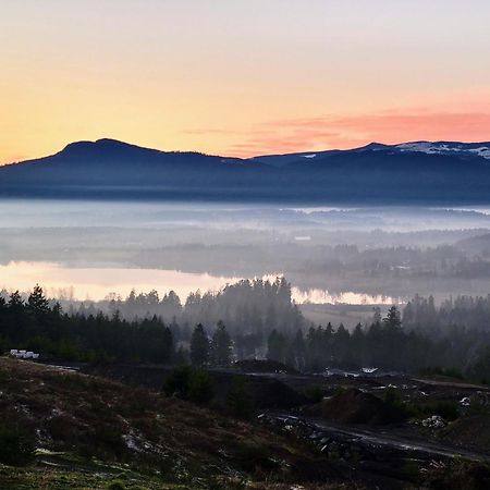 M&M'S Maple Bay Mountain Guesthouse - Licensed Дункан Экстерьер фото
