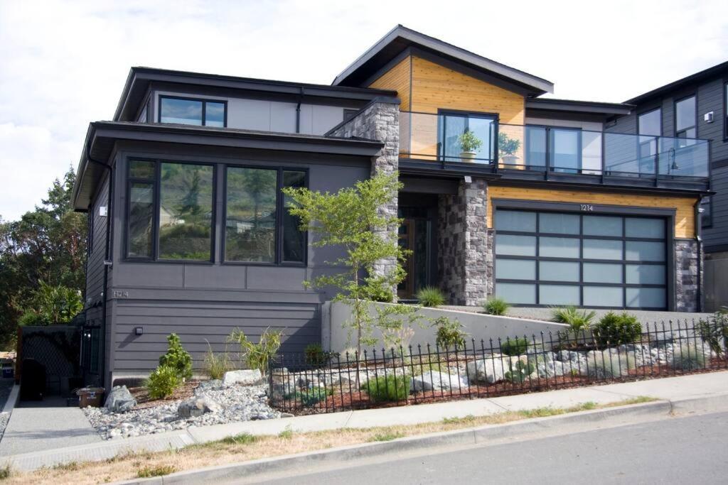 M&M'S Maple Bay Mountain Guesthouse - Licensed Дункан Экстерьер фото